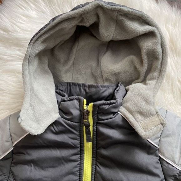 Puffer Snow Jacket - Picture 3 of 9